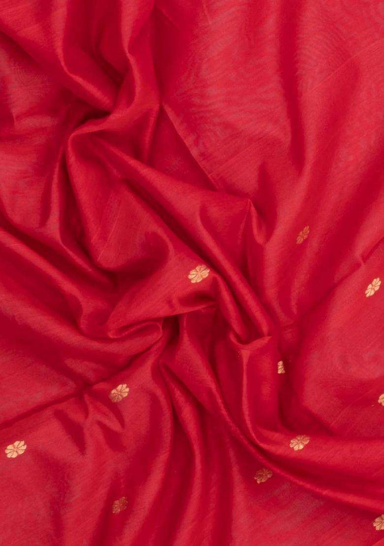 Red Handloom Maheswari Silk Cotton Saree With Floral Buttas With Buttas And Brocade Design For Women - Indya