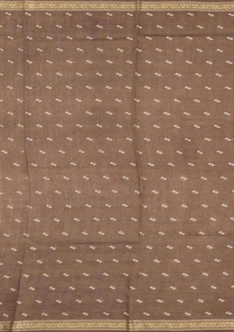 Mustard Printed Tussar Silk Saree With Floral Motifs For Women - Indya