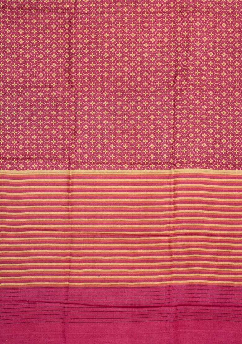 Peach Printed Pure Silk Saree With Floral Motifs For Women - Indya