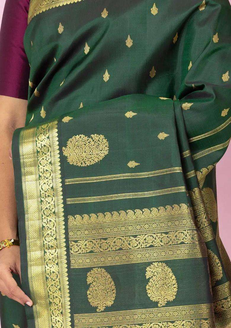 Bottle Green Handloom Kanchipuram Silk Saree With Zari Buttas With Buttas And Brocade Design For Women - Indya