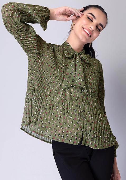 Green Floral Print Pleated Blouse