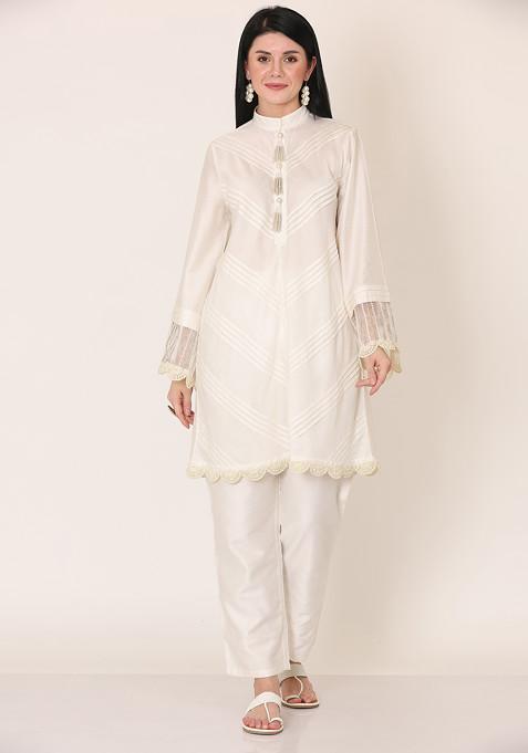 Off White Floral Escape Embroidered Cotton Silk Kurta Set