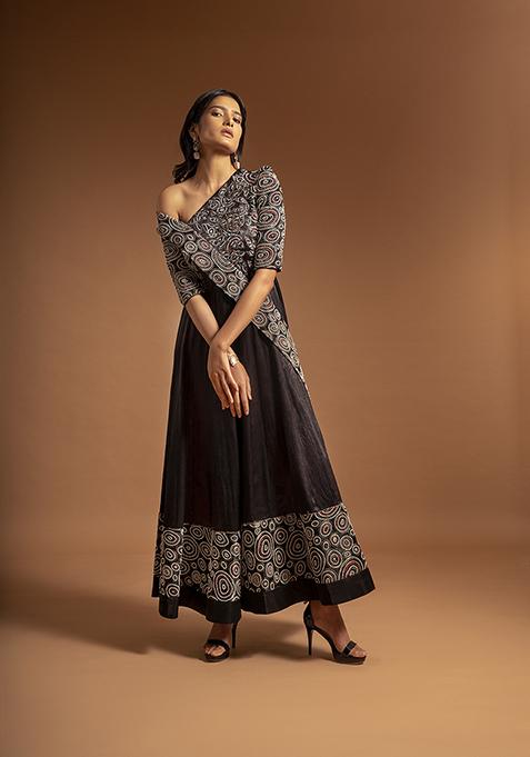 Black Cutdana Bead Embroidered Pure Satin Crepe Anarkali Kurta