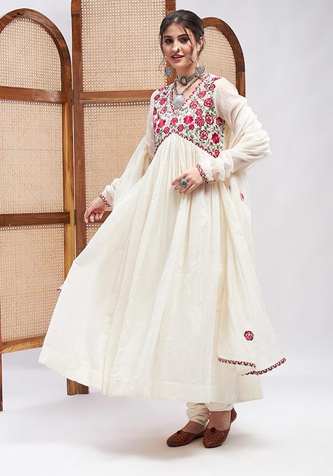 Off White Resham Embroidered Silk Chanderi Kurta Set