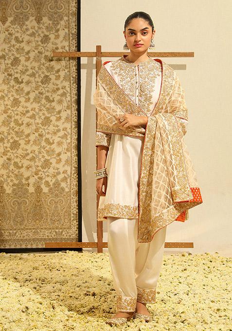 Daisy Ivory Embroidered Silk Chanderi Kurta Set