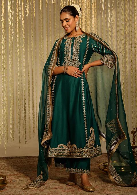 Emerald Green Embroidered Silk Chanderi Kurta Set