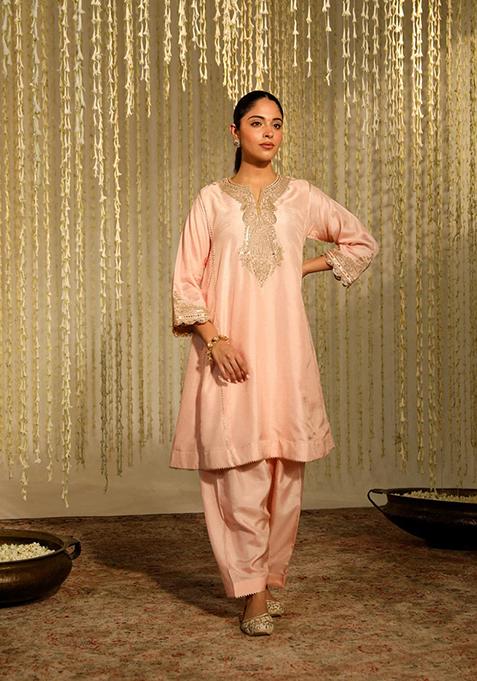 Rose Pink Embroidered Silk Chanderi Kurta Set