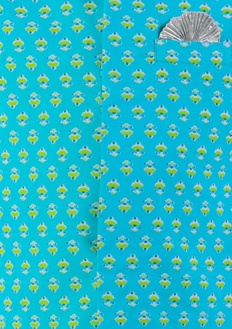 Green Printed Jacket With Kurta And Pajama (Set of 3)