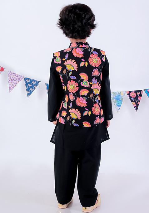 Black Printed Jacket With Kurta And Pajama (Set of 3)