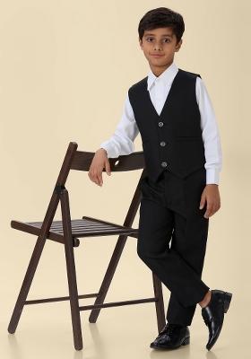 Black Solid Poly Cotton Blazer For Boy