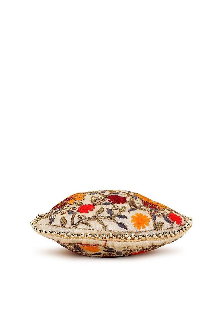 Embroidered Potli Clutch