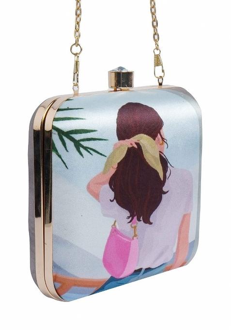 Women Abstract Printed Box Clutch