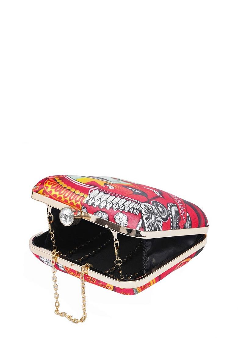 Abstract Printed Structured Clutch With Clutch Chain