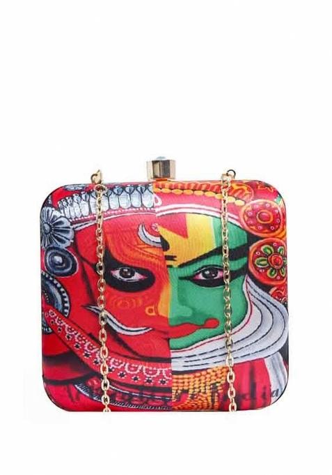 Abstract Printed Structured Clutch With Clutch Chain