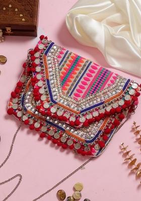 Women Pink Embroidered And Embellished Clutches