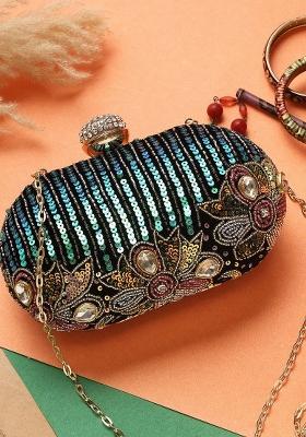 Women Embellished Fabric Box Clutch