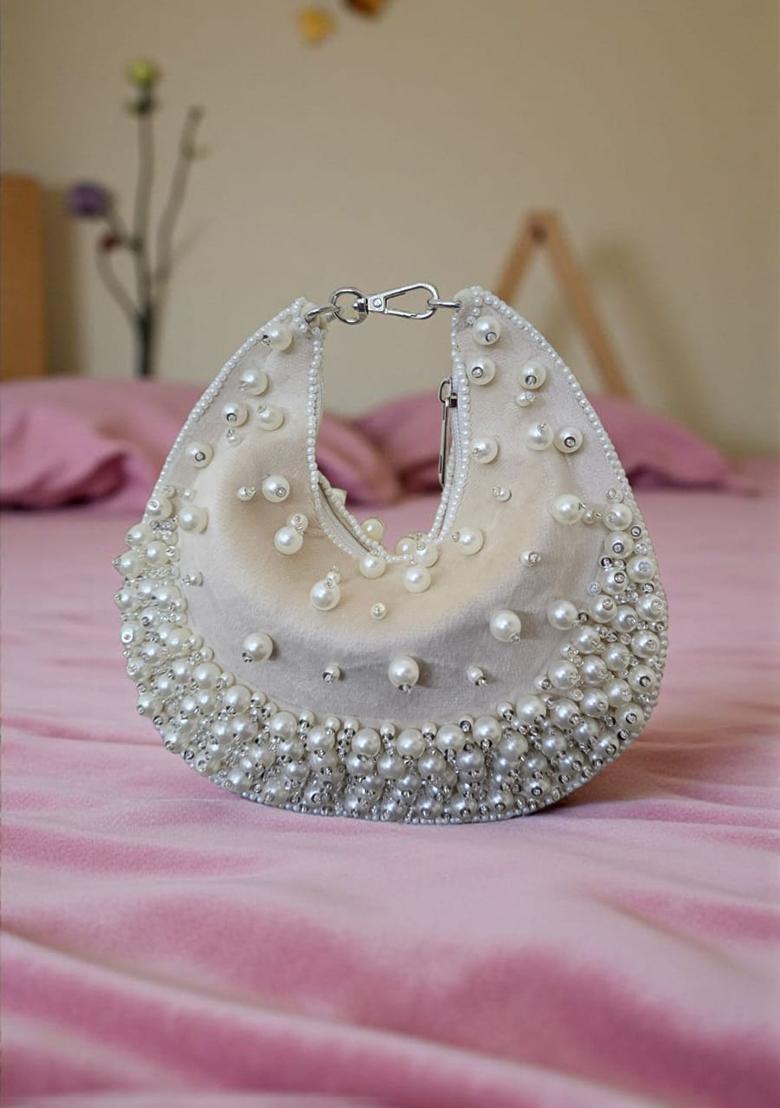 Cream Woven Bags - Indya