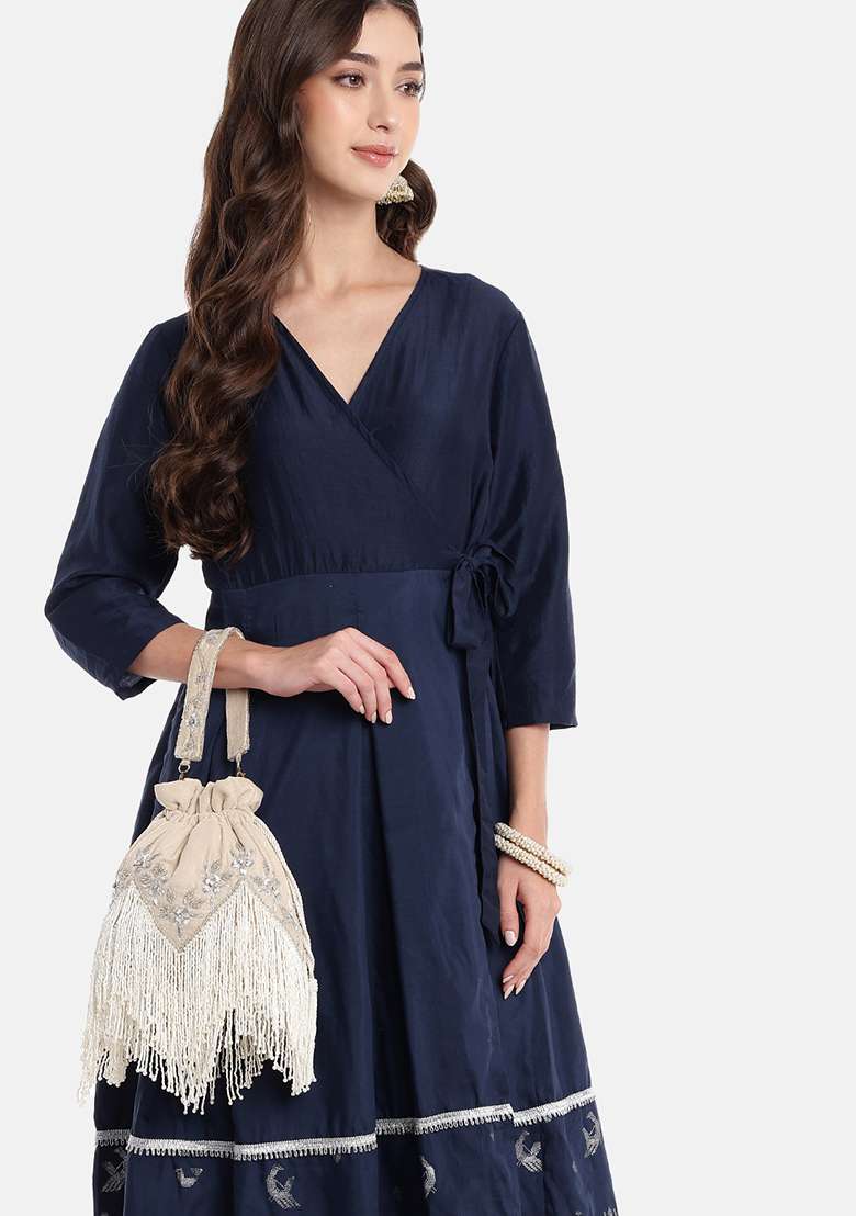 Ecru And Ivory Embroidery Velvet Potli - Indya