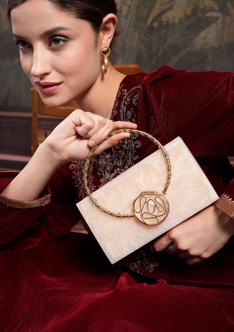 Pearl Cream And Metallic Gold Marble Texture Resin Clutch - Indya