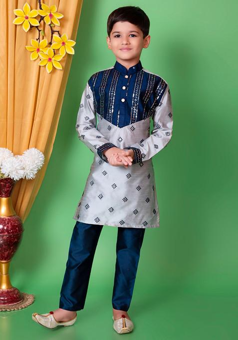 Grey Sequin Embroidered Kurta With Pajama ( Set of 2)