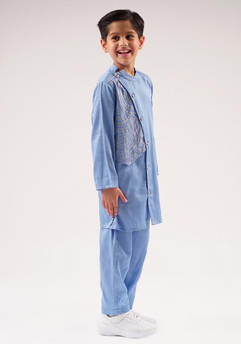 Blue Embroidered Kurta With Pants (Set of 2)