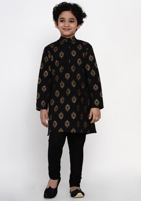 Black Foil Print Kurta With Pants (Set of 2)