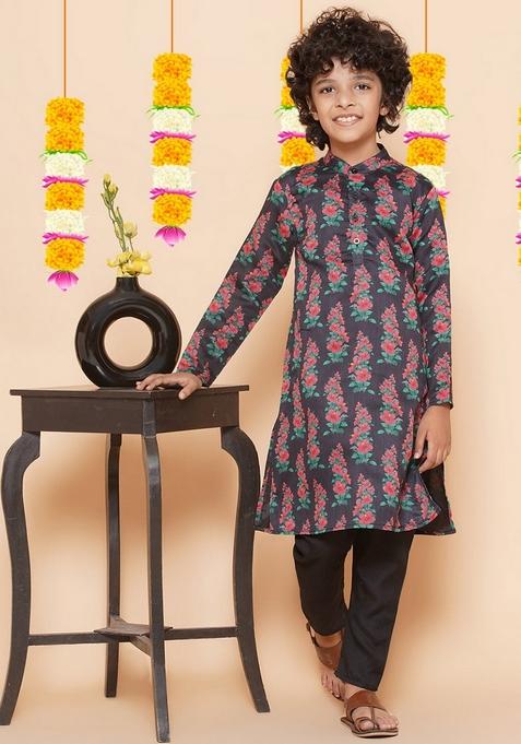 Black Printed Kurta With Pants (Set of 2)