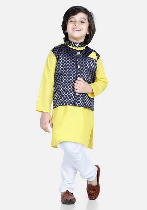 Yellow Foil Print Jacket With Kurta And Pyjama (Set of 3)