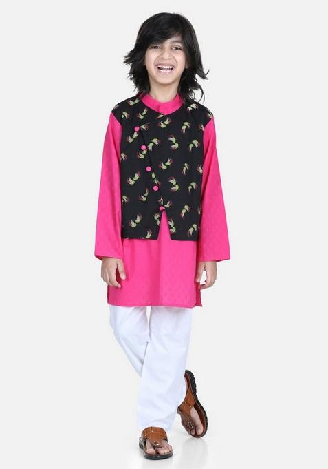 Black Printed Jacket With Kurta And Pyjama (Set of 3)