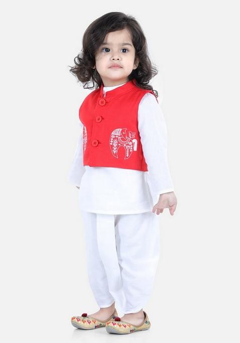 Red Embroidered Kurta With Dhoti Pants (Set of 2)