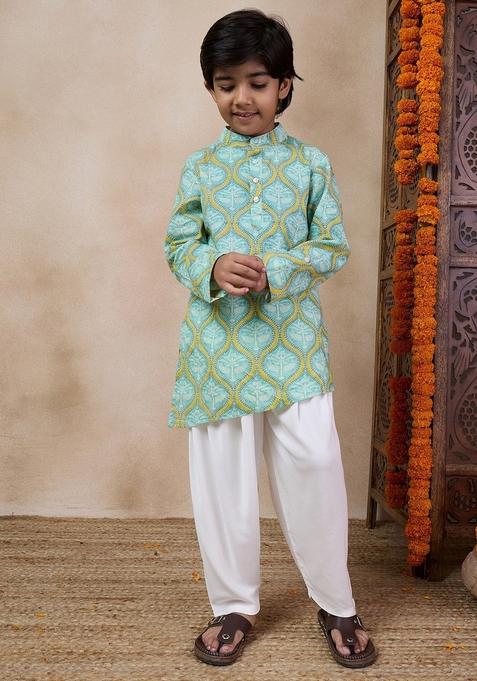 Green Printed Kurta With Pants (Set of 2)