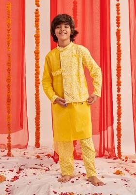 Lemon Printed Kurta With Pants (Set of 2)