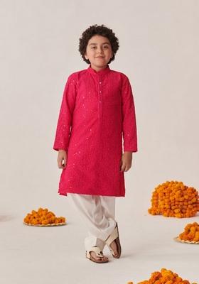 Magenta Embroidered Kurta With Pants (Set of 2)