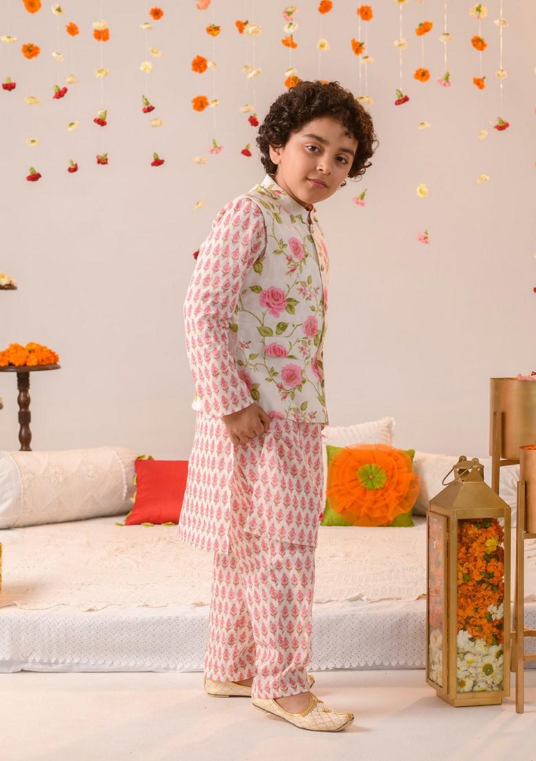 Off White Printed Jacket With Kurta And Pyjama (Set of 3) - Indya