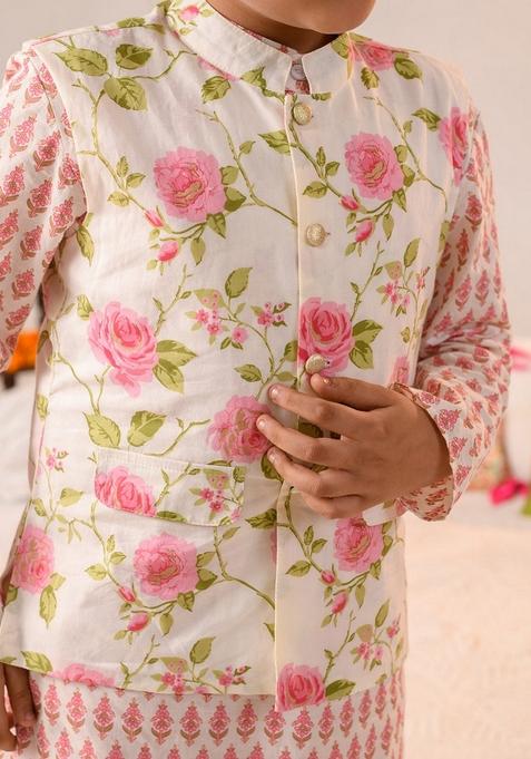 Off White Printed Jacket With Kurta And Pyjama (Set of 3)