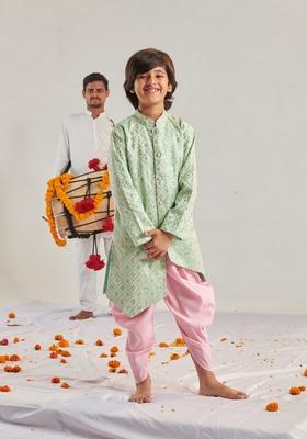 Green Embroidered Kurta With Dhoti Pants (Set of 2)