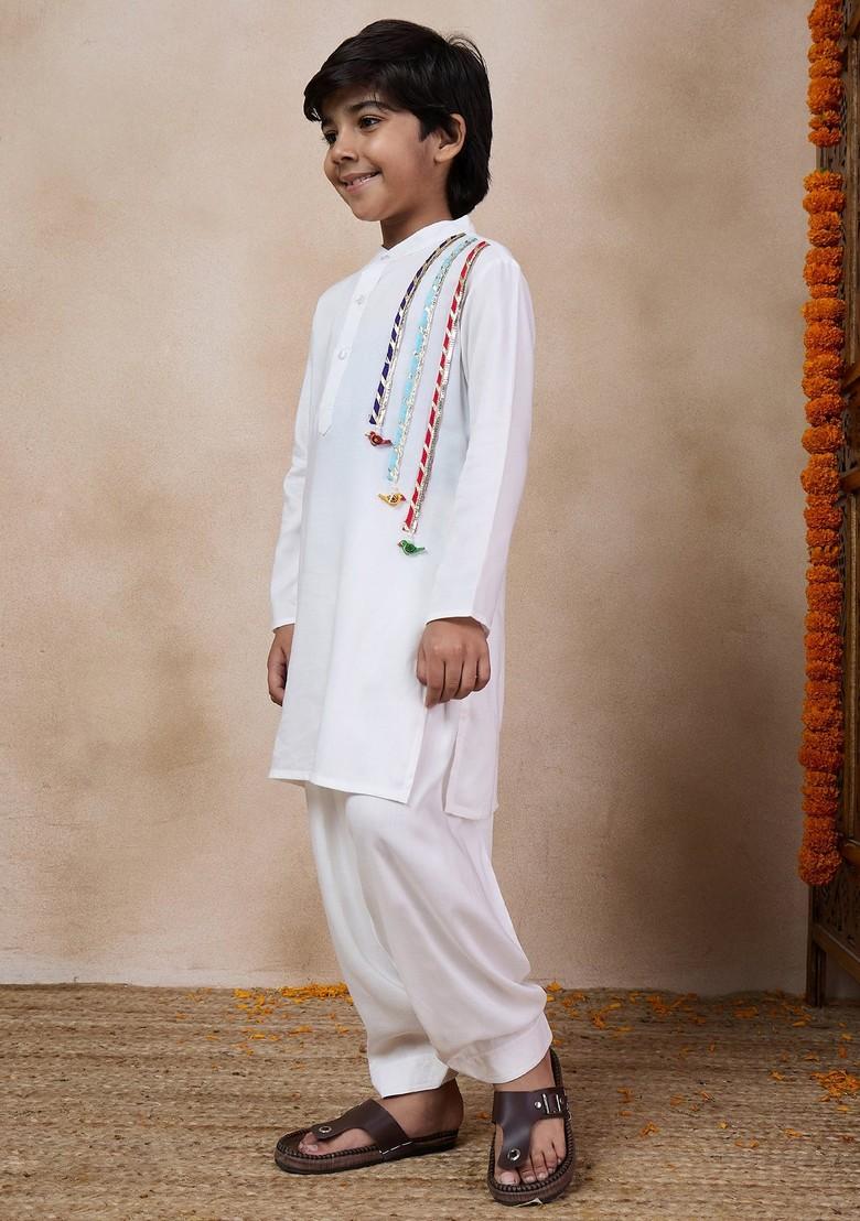 White Gota Work Kurta With Pants (Set of 2)