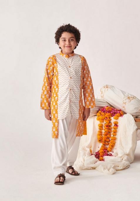 Orange Printed Kurta With Pants (Set of 2)