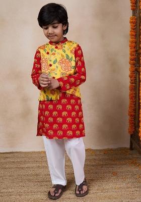Yellow Printed Kurta With Pants (Set of 2)