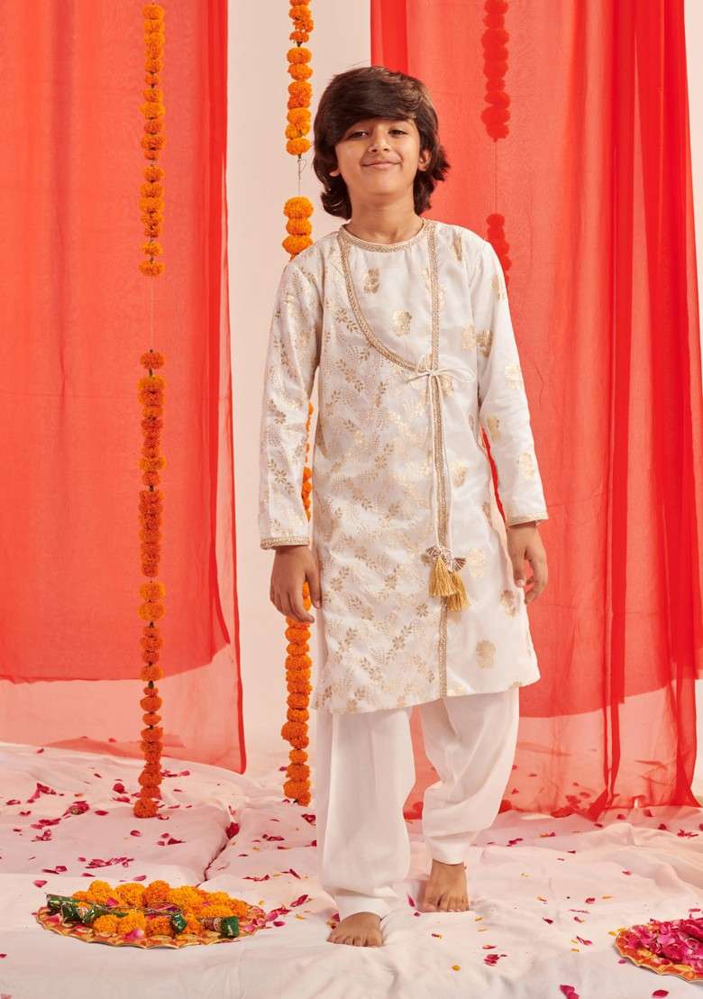 White Foil Print Kurta With Pants (Set of 2) - Indya