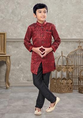 Maroon Embroidered Jaquard Kurta With Churidar Pants