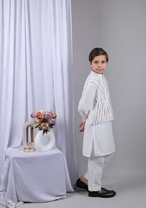 Ivory Embroidery Cotton Kurta Set For Boys