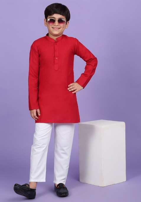 Red Solid Cotton Blend Kurta For Boys