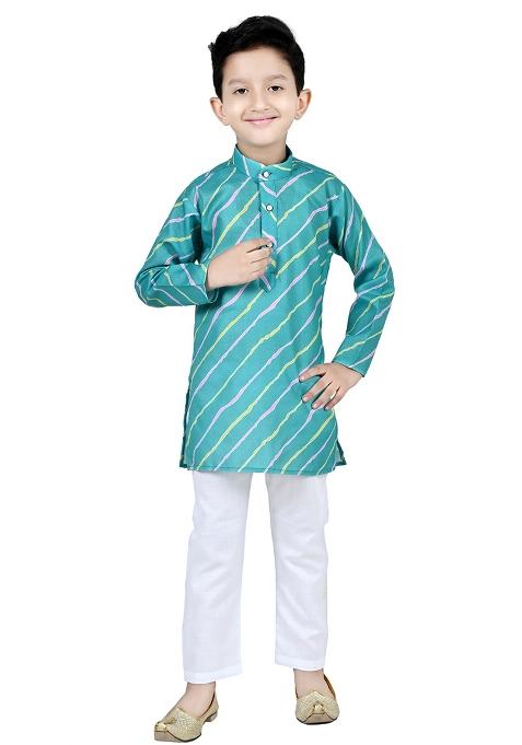 Green Printed Cotton Blend Kurta Set For Boys