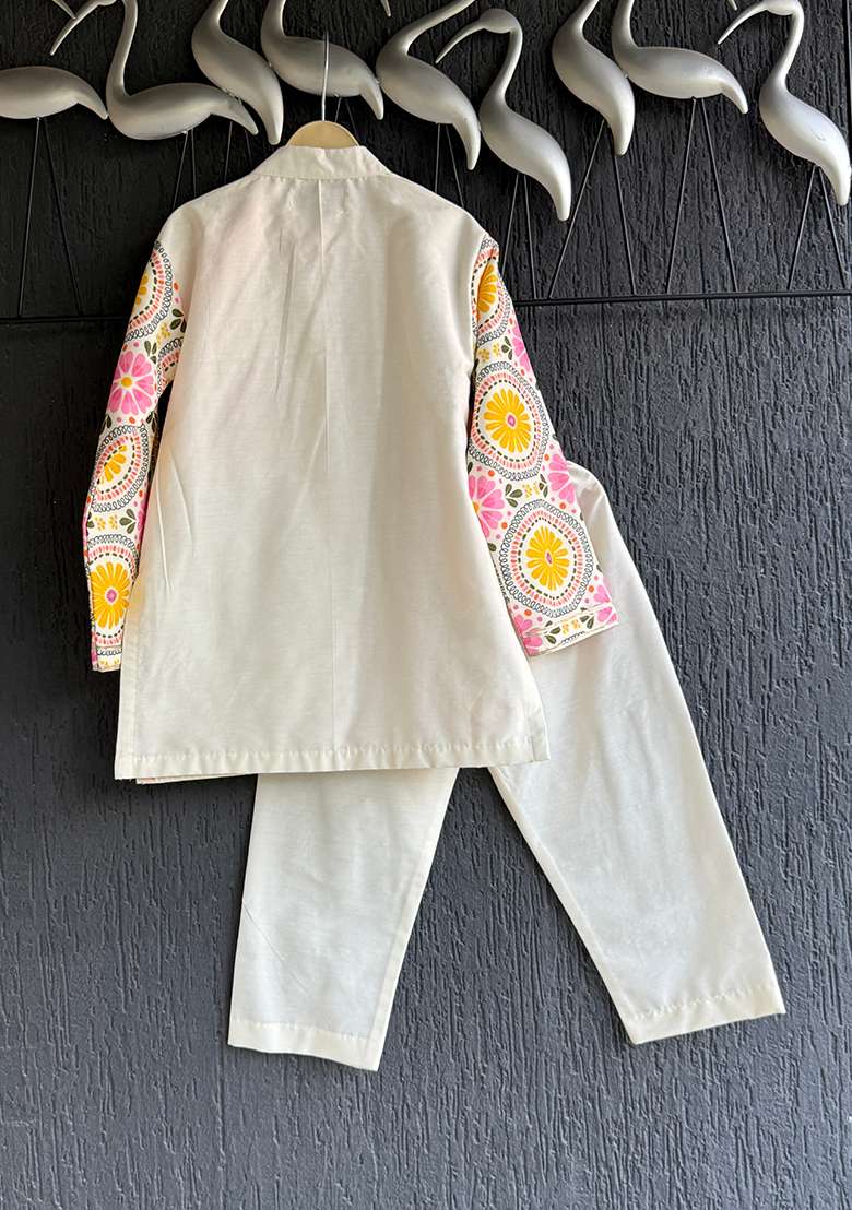 Sunflower Printed Cotton Kurta Set For Boys - Indya