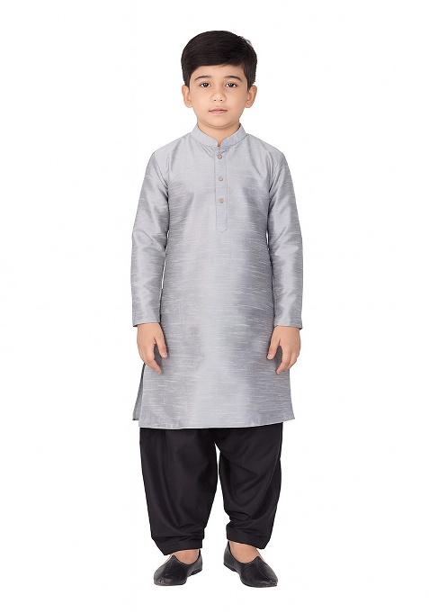 Grey Plain Silk Kurta With Bottom For Boys