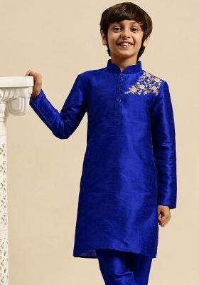 Maroon Embroidery Silk Kurta For Boys