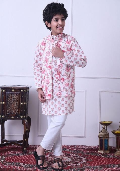 Off White Floral Cotton Kurta Set For Boys