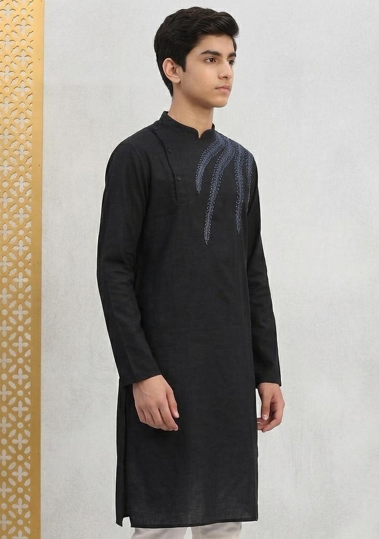 Black Machine Embrodiery Cotton Kurta For Boys - Indya