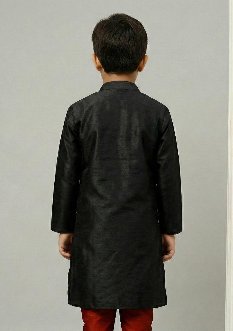 Black Embrodiery Silk Kurta For Boys - Indya
